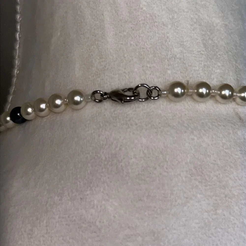 Faux Pearl Necklace!